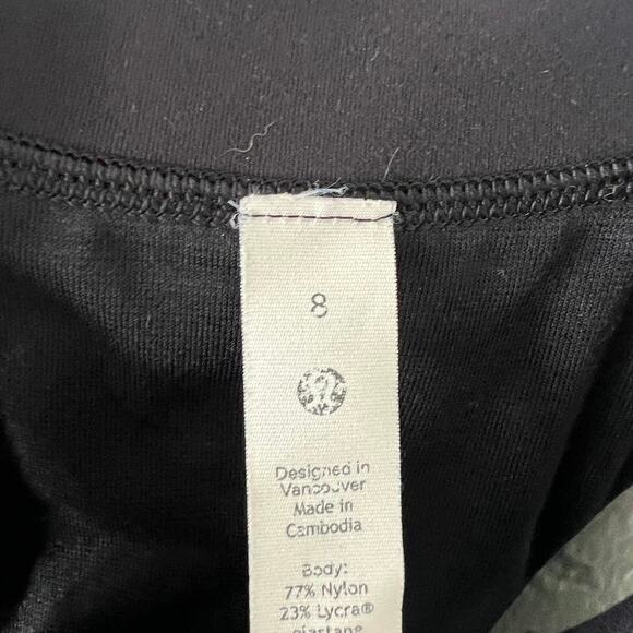 Lululemon Everlux and Mesh Cropped Tank 8 Black Racerback Activewear - Picture 6 of 9